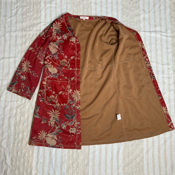 Solitaire/Anthologie red floral faux suede open front kimono/ cardigan size m - Picture 5 of 9